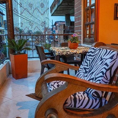 Casa Pastora Coworking Bed & Breakfast Guatapé Eksteriør bilde