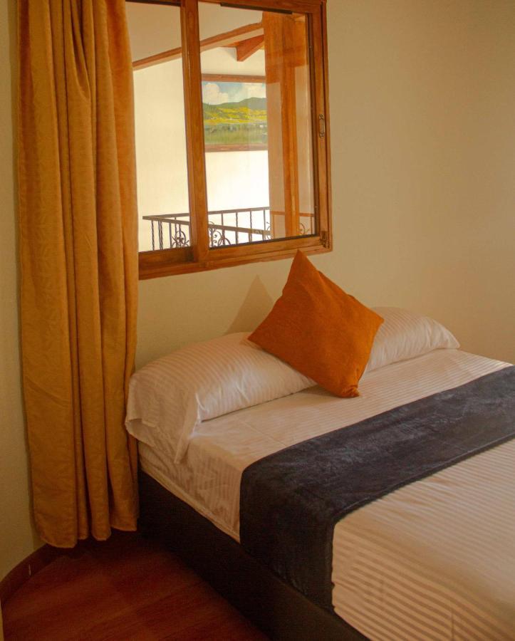 Casa Pastora Coworking Bed & Breakfast Guatapé Eksteriør bilde
