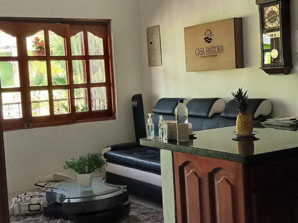 Casa Pastora Coworking Bed & Breakfast Guatapé Eksteriør bilde