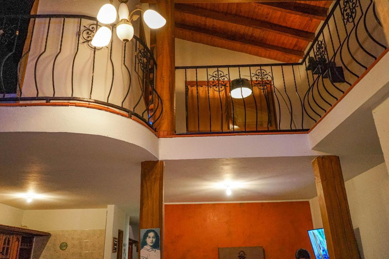Casa Pastora Coworking Bed & Breakfast Guatapé Eksteriør bilde