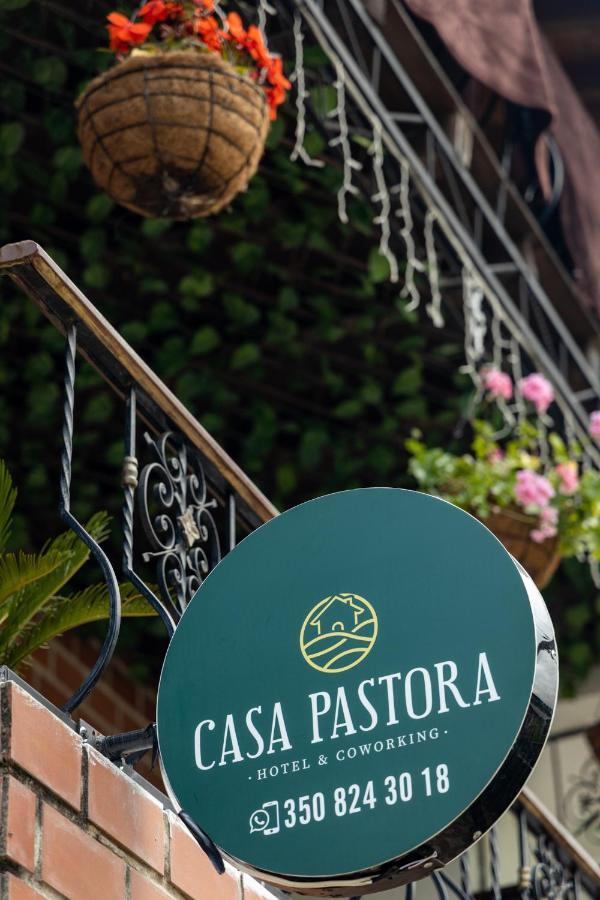 Casa Pastora Coworking Bed & Breakfast Guatapé Eksteriør bilde
